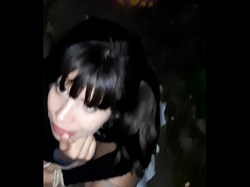 ❤️ На вулиці опухлий пеніс в обмін на цукерки ❤ Секс-відео на uk.shufflesex-com.ru ️❤
